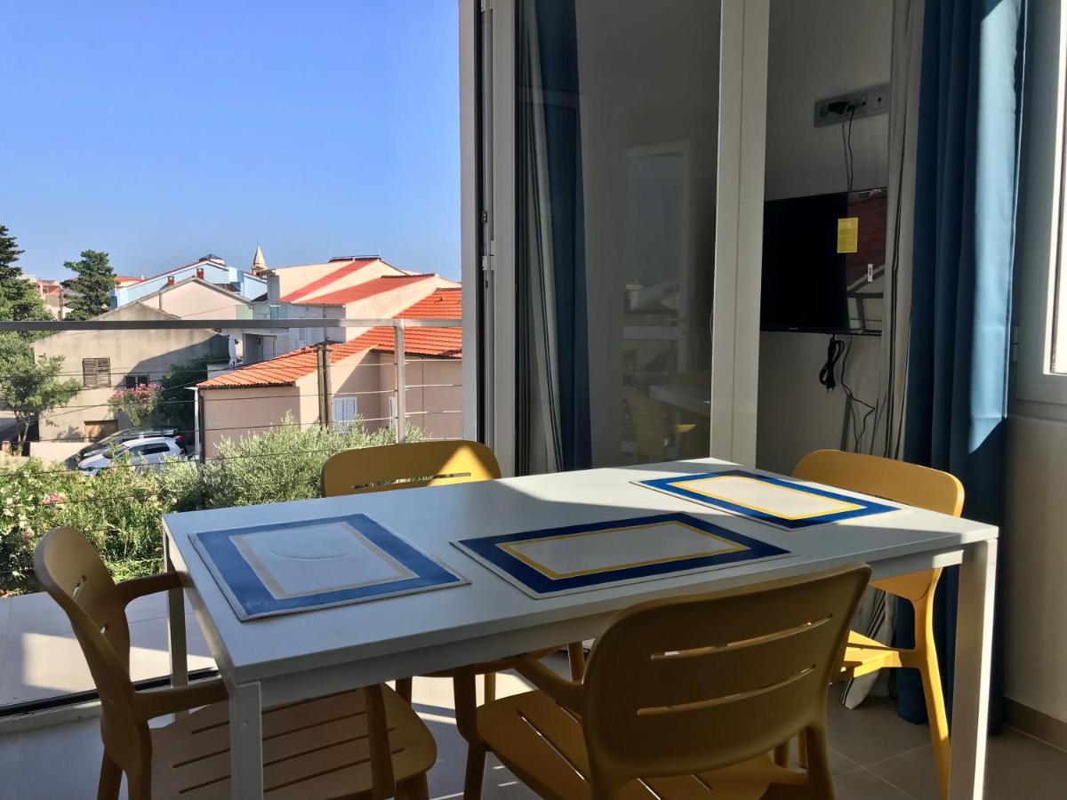 Guesthouse - Hotel California Novalja Dış mekan fotoğraf